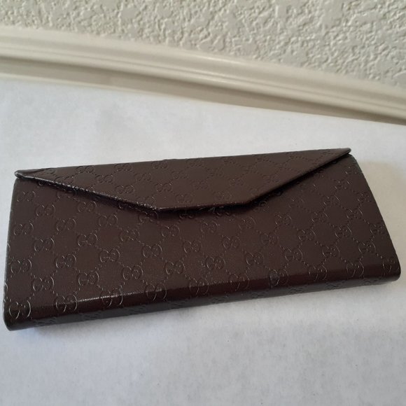 Gucci Leather Eyeglass Case - Picture 9 of 16